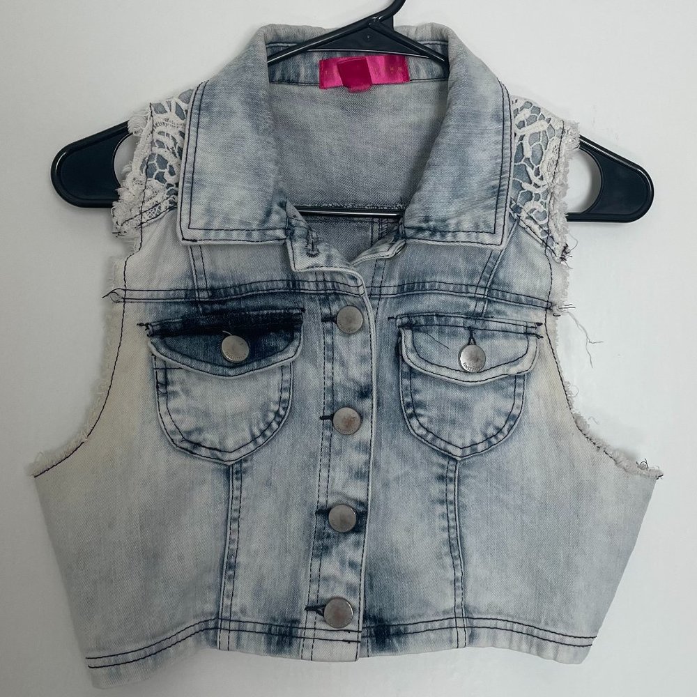 Jean Cropped Vest with Floral Lace